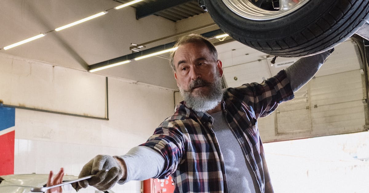 Garage door servicing Gold Coast Burleigh Heads location